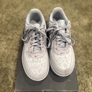 PROVENCE PURPLE NIKE AIR FORCE 1 LUXE